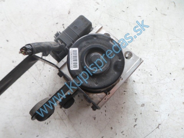 abs pumpa na ford focus 2 1,8tdci, 3M512M110JA